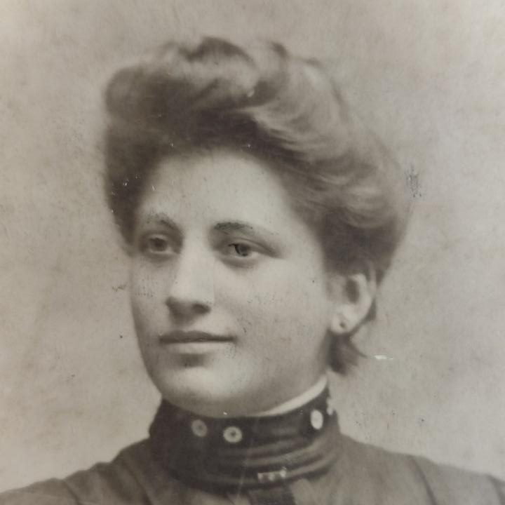 , Bracia Simson, szuflada pełna fotografii , Bracia Simson