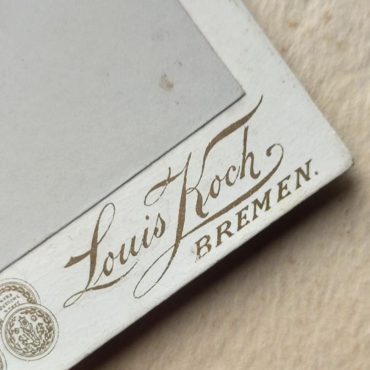 Louis Koch, Fale na żelazkach