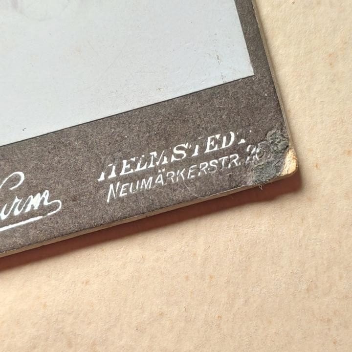 Berthold Wurm Helmstedt, Gdzie ta kaligrafia?