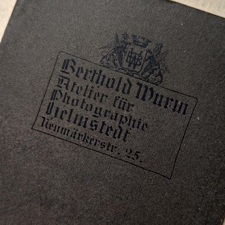 Berthold Wurm Helmstedt, Gdzie ta kaligrafia?