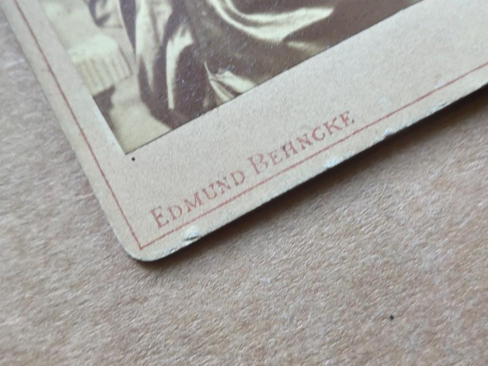 Edmund Behncke, Z połyskiem