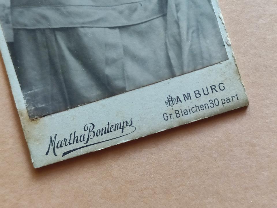 Martha Bontemps, Nie tylko Skandynawki, szuflada pełna fotografii Martha Bontemps, Nie tylko Skandynawki