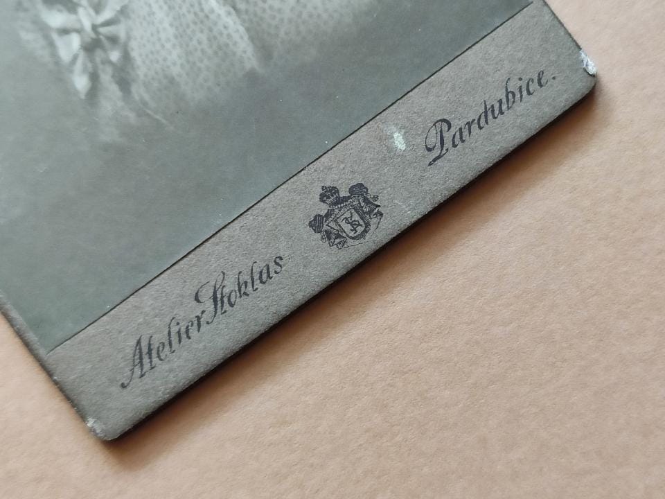 , Jak mnie nazwałeś…?, szuflada pełna fotografii , Jak mnie nazwałeś…?