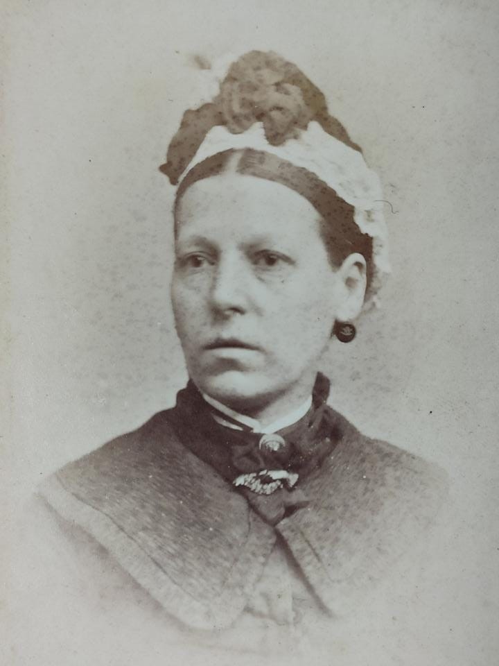 , Kolejna filia