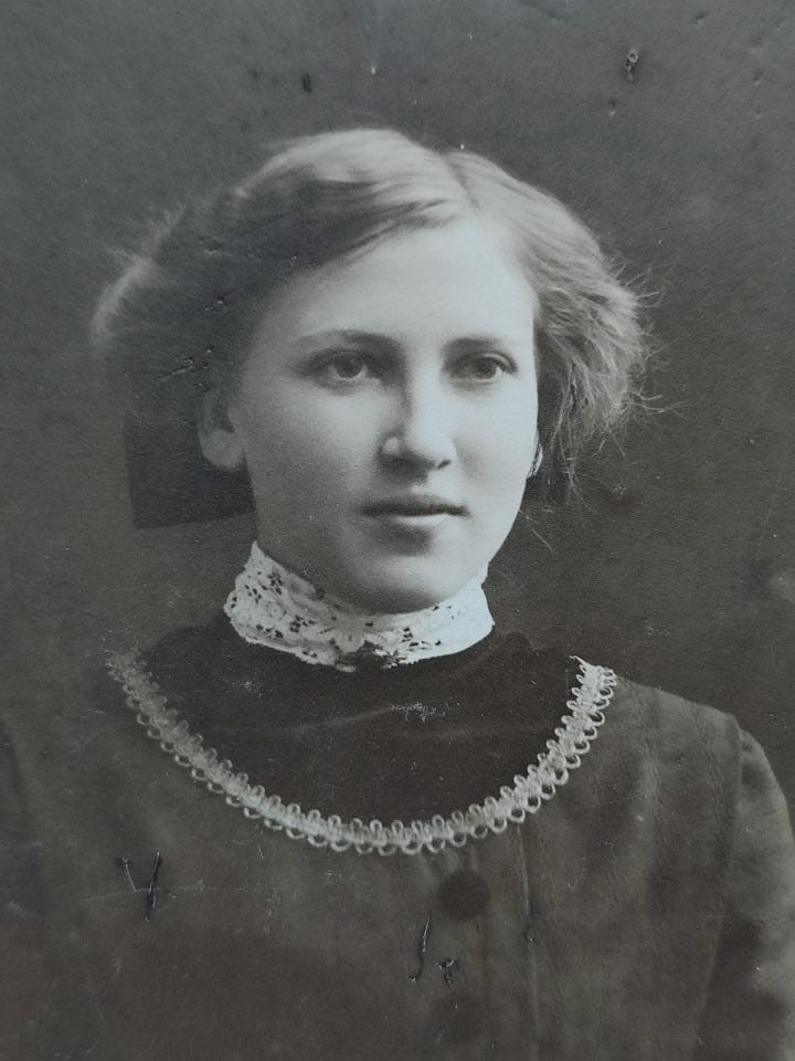 , Najpierw Clara, potem Klara