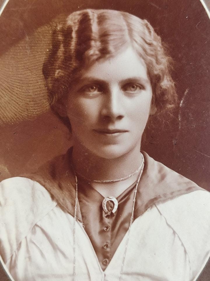 Ida Gullbrantson, Zły dotyk