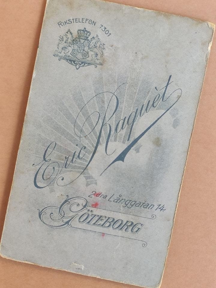 Eric Raquét, Śmiała