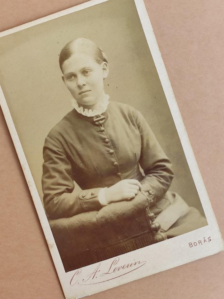 , Dzieło Carla Abrahama?, szuflada pełna fotografii , Dzieło Carla Abrahama?