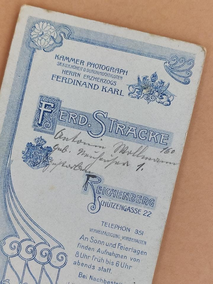 , Jest na sali jakiś farmaceuta&#8230;?