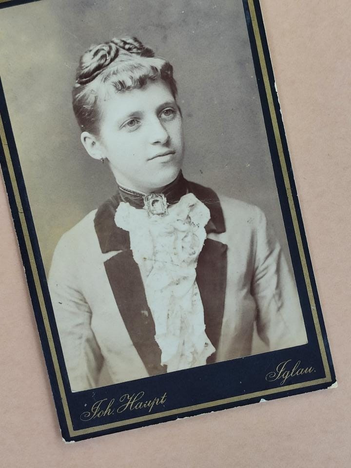 Johann Haupt, Wszystko blednie
