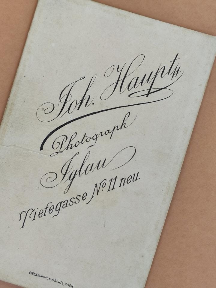 Johann Haupt, Wszystko blednie