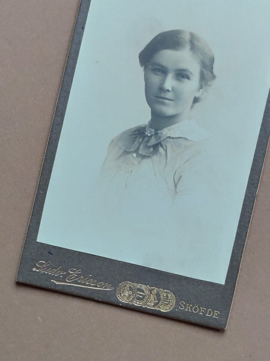 Karl Erik Ludvig Eriksson, Razem raźniej