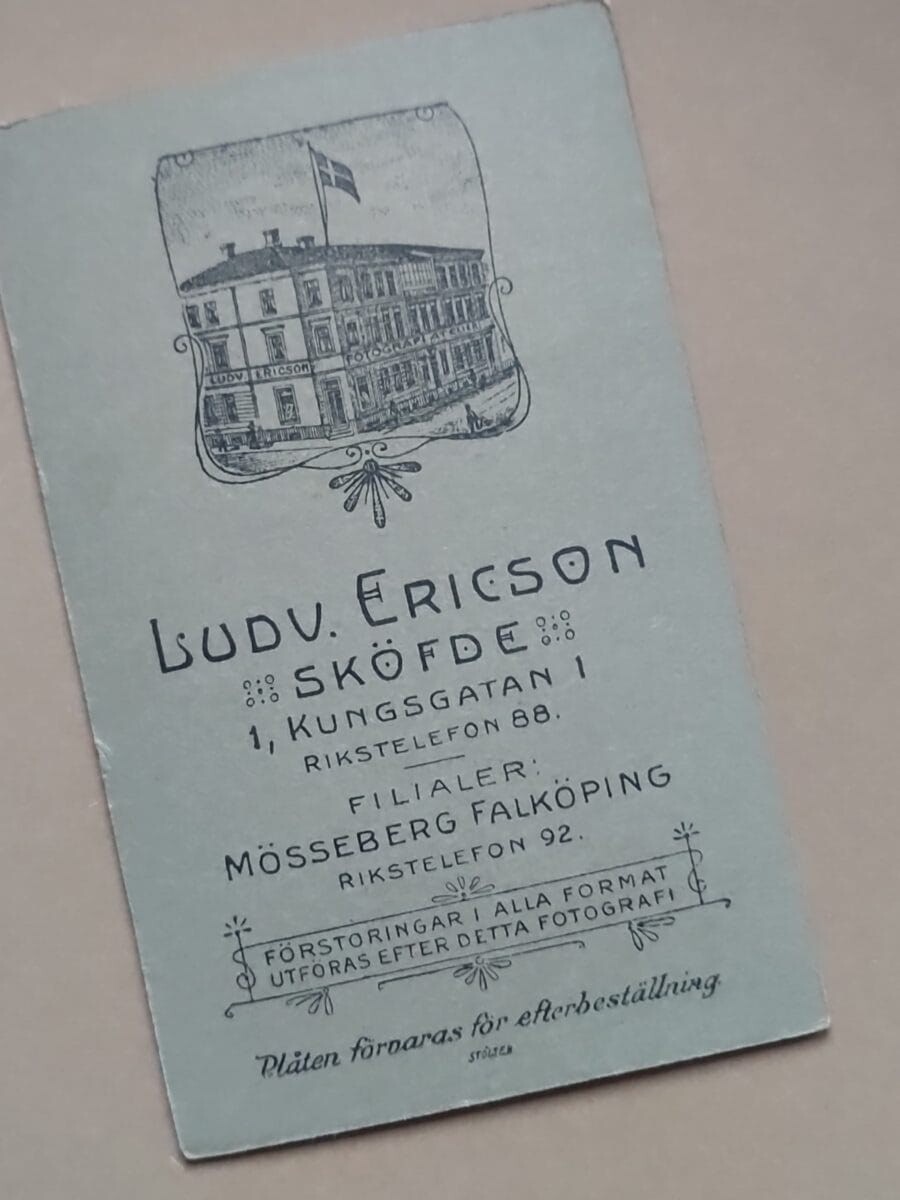 Karl Erik Ludvig Eriksson, Razem raźniej