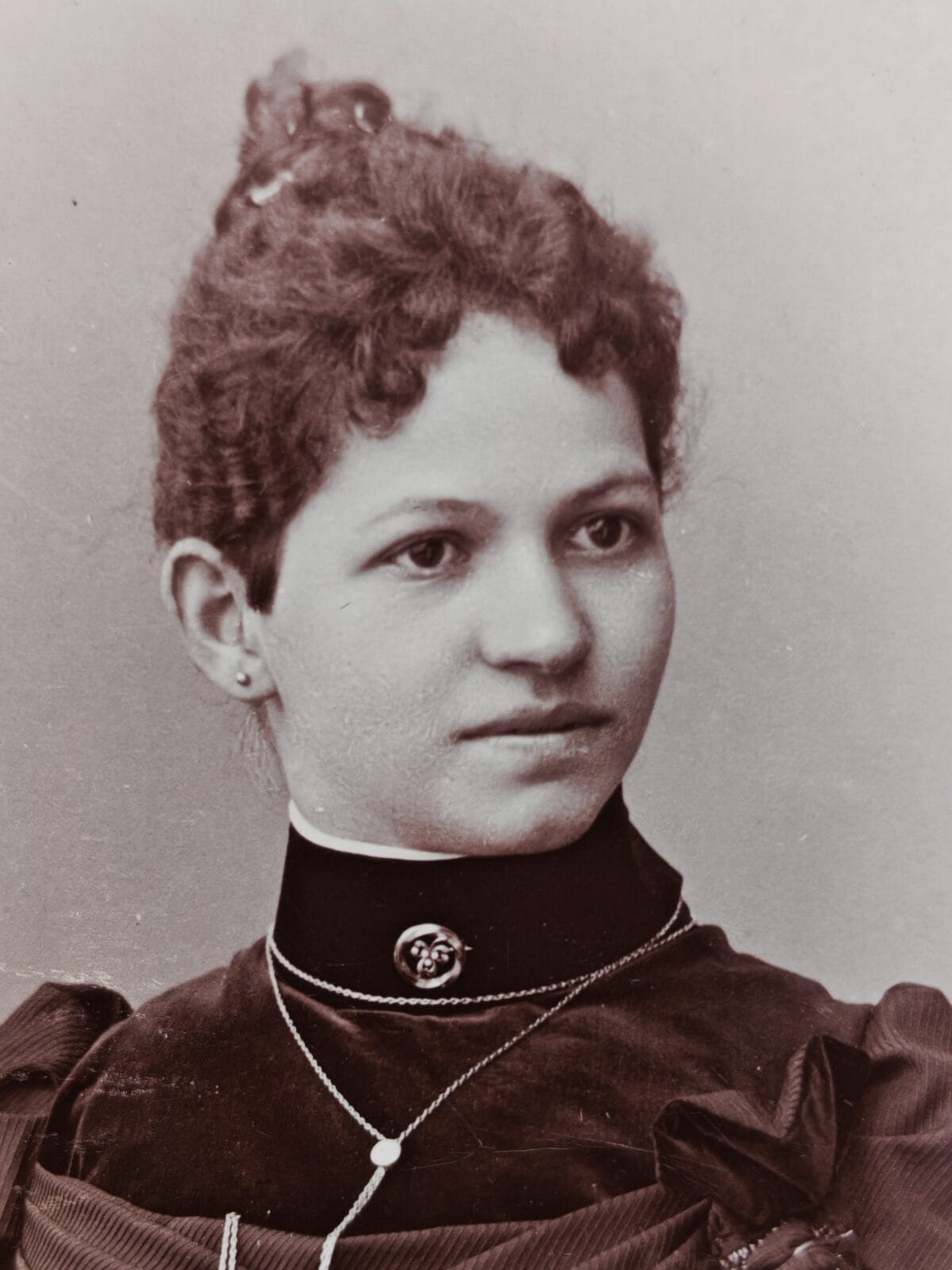 , Z pracowni Adolfa