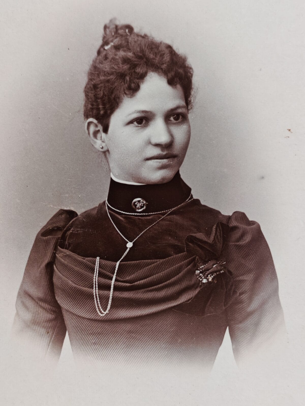 , Z pracowni Adolfa